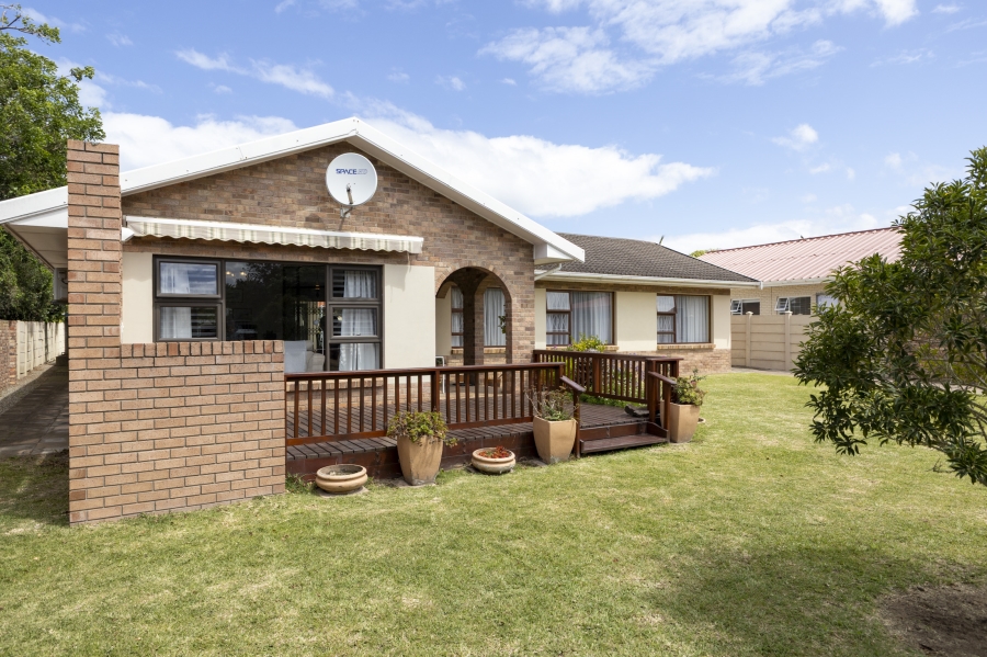 3 Bedroom Property for Sale in West Bank Eastern Cape